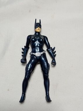 EUC 1997 Batman & Robin BATGIRL Battle Blade figure 5" Kenner Vintage